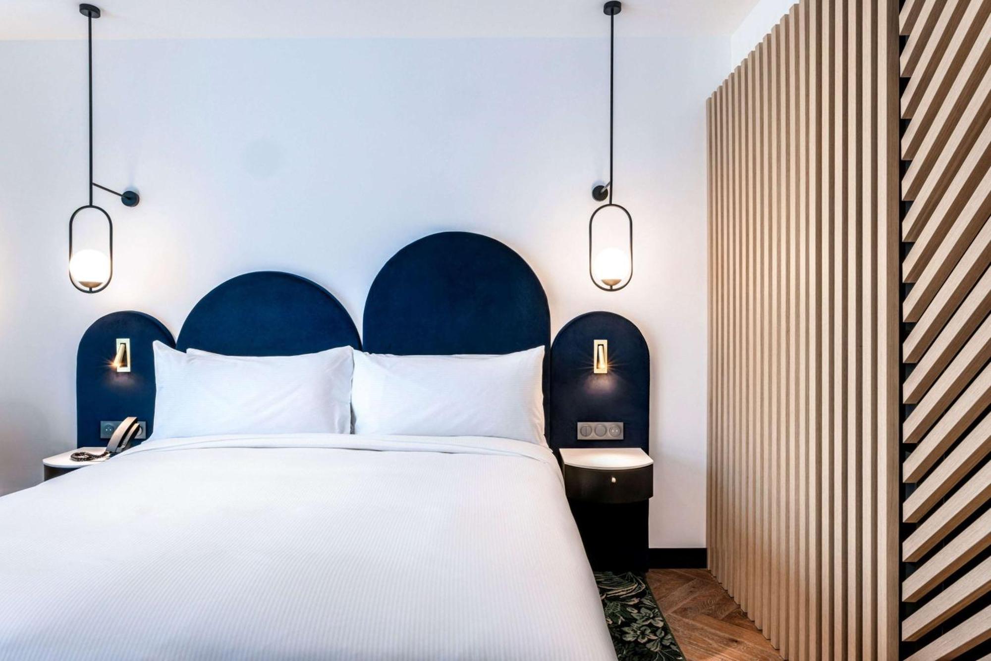 Habitación con cama extragrande